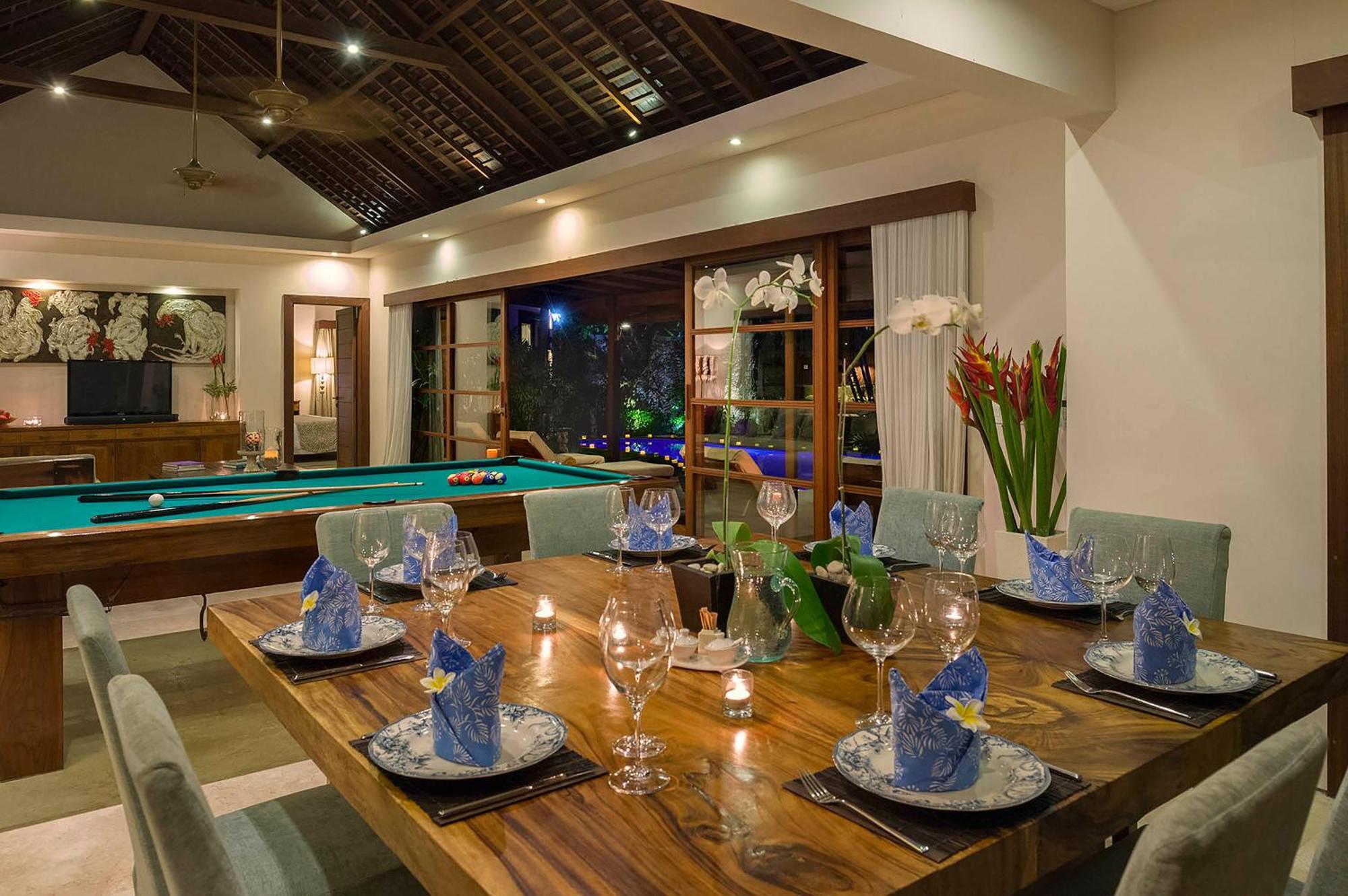 Lataliana Seminyak Villa Exteriör bild