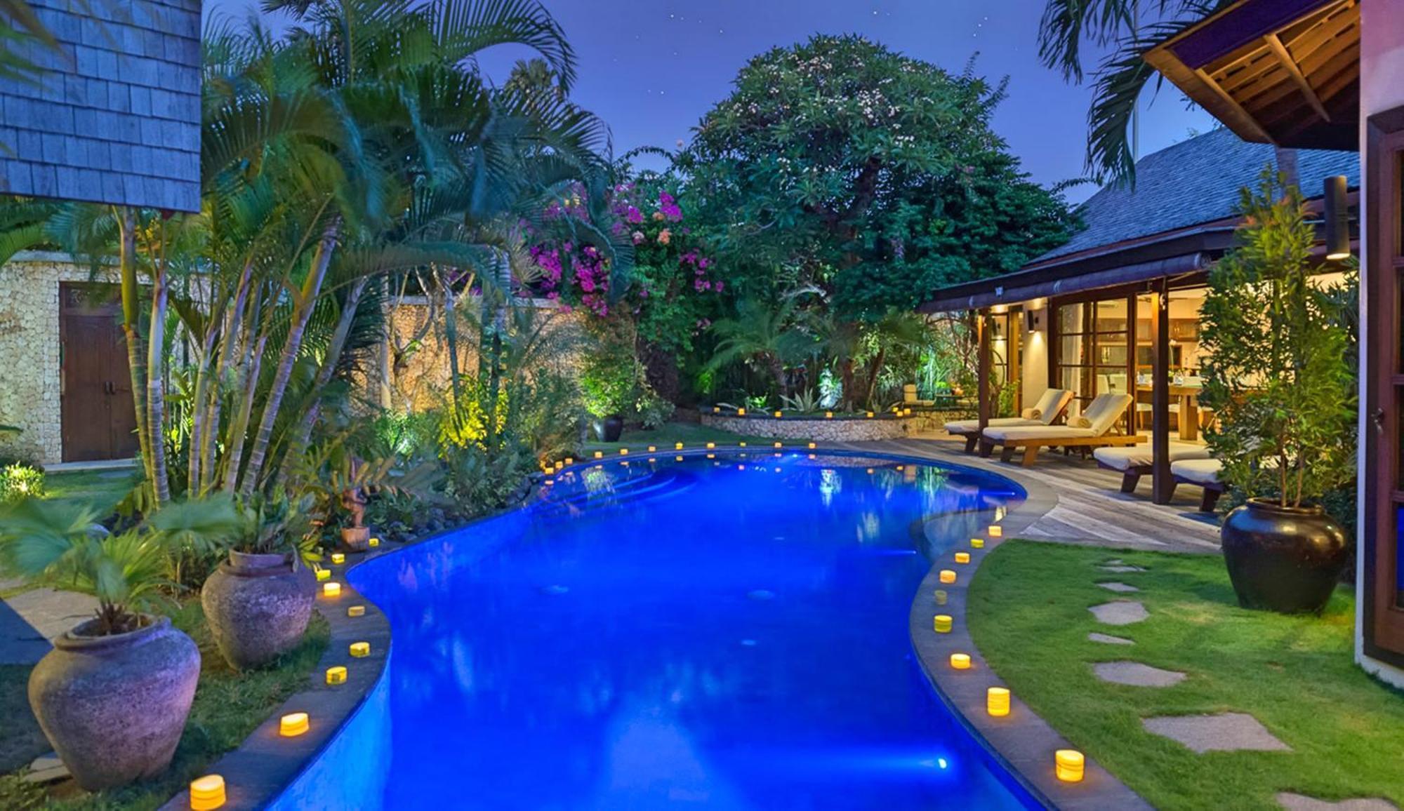 Lataliana Seminyak Villa Exteriör bild